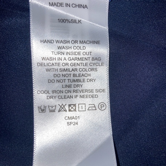 NWT $59.90 Quince Navy Silk Mini Skirt L - Picture 4 of 4